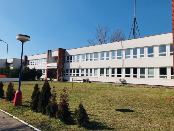 Ministerstvo obrany SR, Vajnory - oprava okien formou výmeny